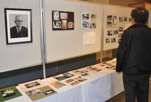 被爆医師の功績紹介 故蜂谷氏を顕彰 資料展示 岡山 中国新聞ヒロシマ平和メディアセンター