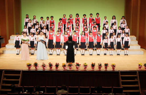 ジュノー音楽祭 平和の歌高らか 広島 中国新聞ヒロシマ平和メディアセンター