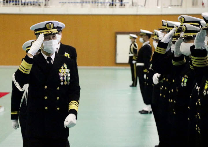 伝統継承し変化に挑戦 海自呉 伊藤新総監が着任 中国新聞ヒロシマ平和メディアセンター